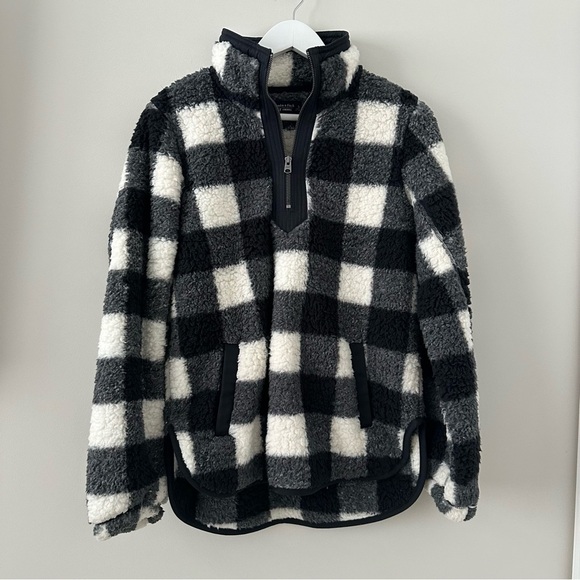 Abercrombie & Fitch The Essential A&F Sherpa Fleece Black White Buffalo Plaid S - Picture 4 of 16